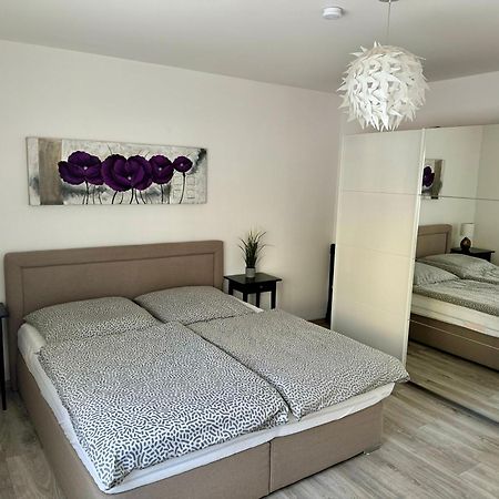Traumhafte Kurstadt Apartment Moderne 2Zkb Balkon Pkw Stellplatz Bad Nauheim Ngoại thất bức ảnh