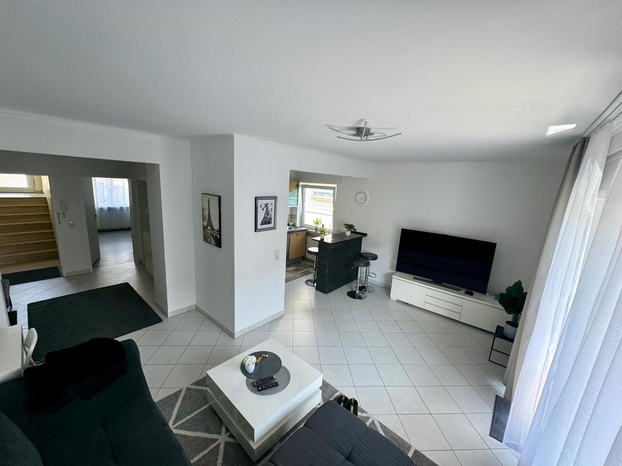 Traumhafte Kurstadt Apartment Moderne 2Zkb Balkon Pkw Stellplatz Bad Nauheim Ngoại thất bức ảnh