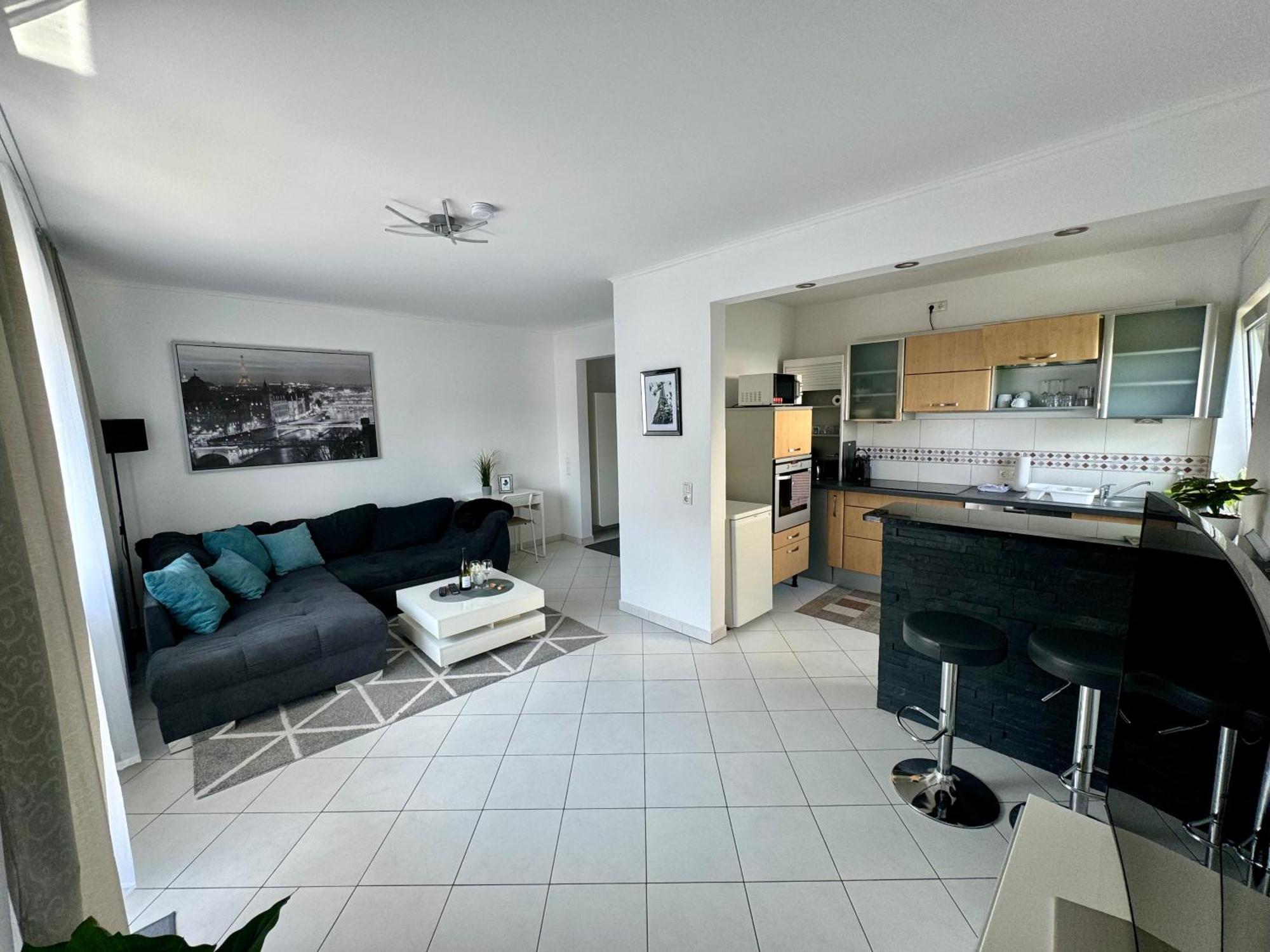 Traumhafte Kurstadt Apartment Moderne 2Zkb Balkon Pkw Stellplatz Bad Nauheim Ngoại thất bức ảnh